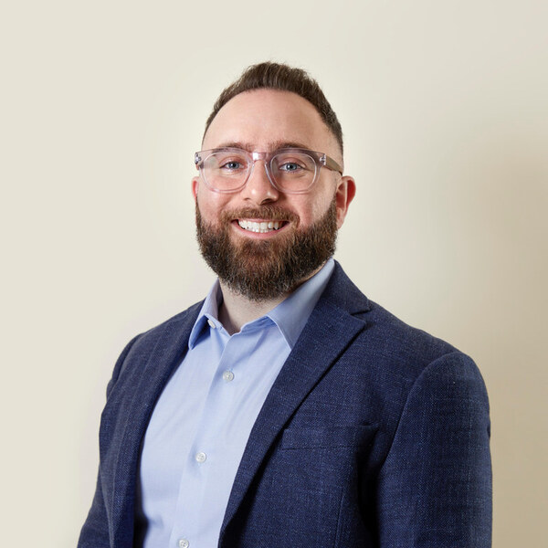 Edmon Eddy Artinyan, PsyD